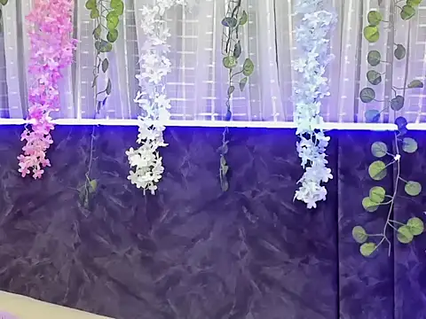 CintiaWalker online show from 11/09/25, 12:42