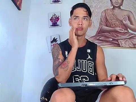 Andres Santos777 online show from 12/14/25, 04:01