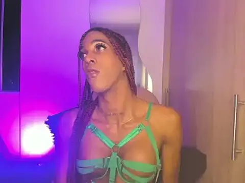 valeria montess online show from 03/18/25, 03:23