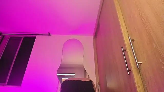 valeria montess online show from 03/17/25, 12:21