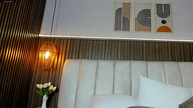 PerlaPreciosa online show from 04/01/26, 04:03