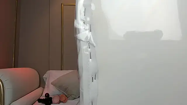 PerlaPreciosa online show from 12/20/25, 04:04