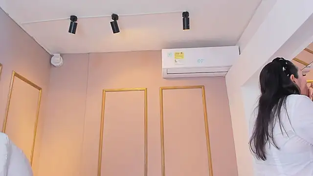 PerlaPreciosa online show from 02/07/26, 04:09