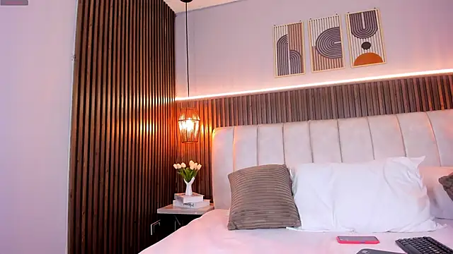 PerlaPreciosa online show from 04/11/26, 04:09