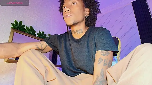 JhonyMiller  online show from 02/05/26, 08:04