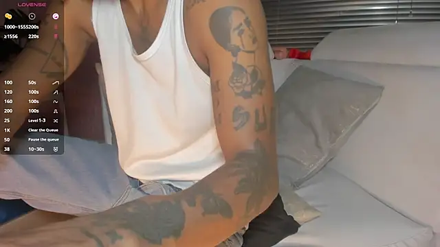 JhonyMiller  online show from 04/02/26, 04:57