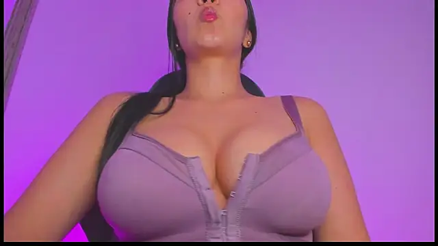 nathyy garcia online show from 05/19/26, 02:40