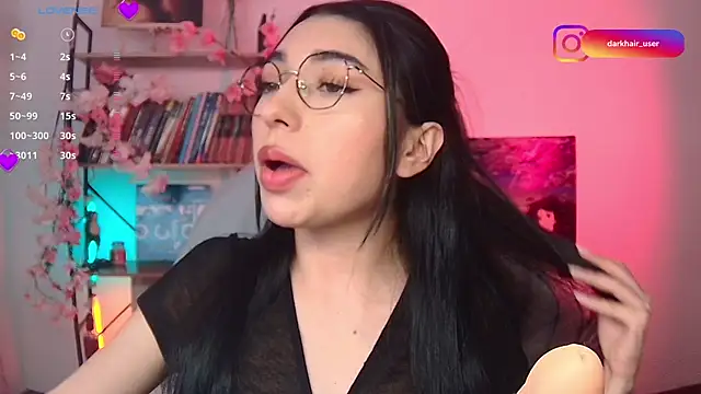 Snapshot of Sweet_Nyx chatting on 06/20/26, 11:32 Sweet Nyx online show from 06/20/26, 11:32