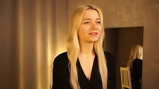 Hi my name is online show from 03/04/25, 02:32