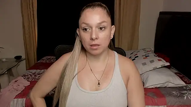 natalia5560 online show from 02/11/26, 01:00