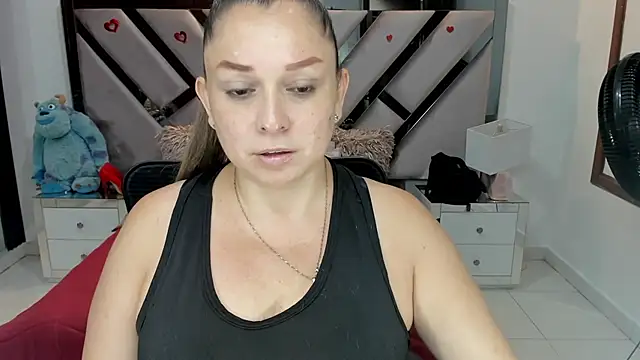 natalia5560 online show from 10/07/25, 01:01