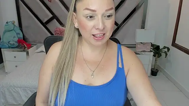 natalia5560 online show from 11/30/25, 01:34