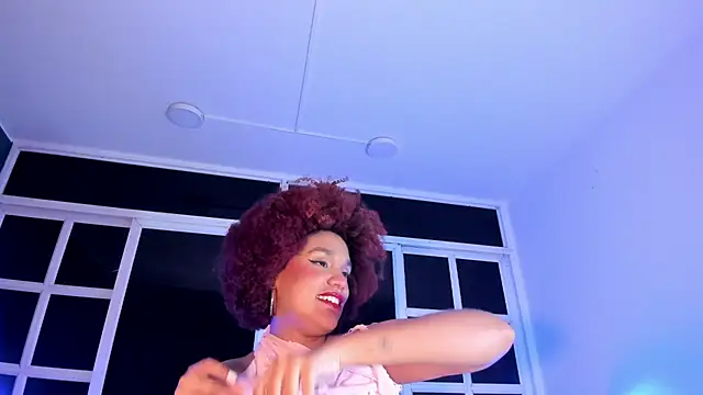 Snapshot of loladupont chatting on 07/15/26, 03:13 loladupont online show from 07/15/26, 03:13