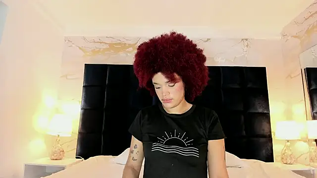 Snapshot of loladupont chatting on 03/08/26, 03:10 loladupont online show from 03/08/26, 03:10
