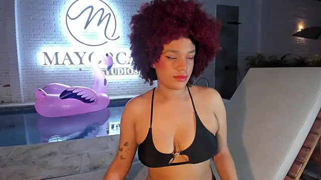 loladupont online show from 11/30/25, 03:07