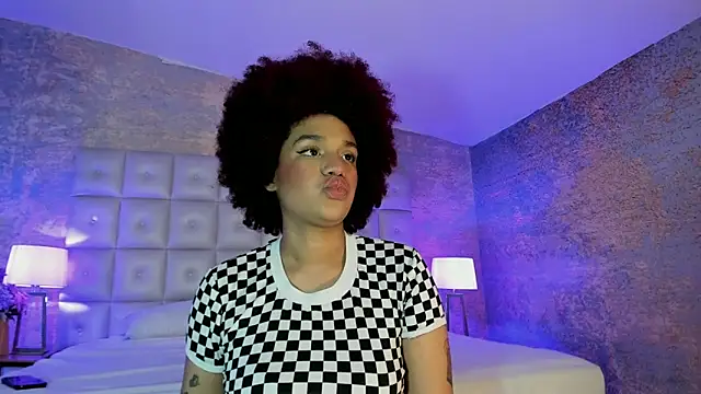 Snapshot of loladupont chatting on 02/23/26, 03:08 loladupont online show from 02/23/26, 03:08