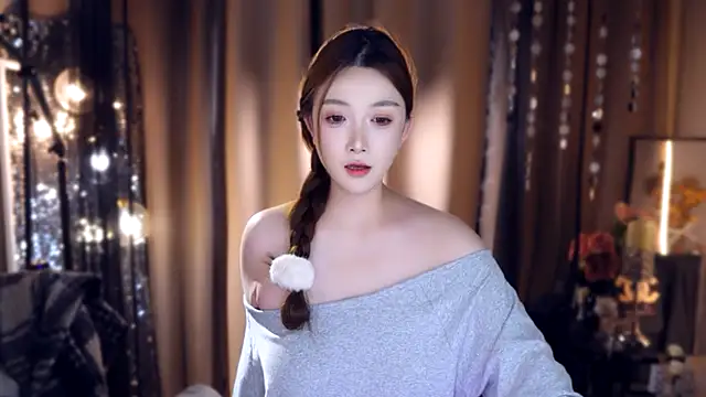 zhdhdbdkx online show from 12/18/25, 03:16