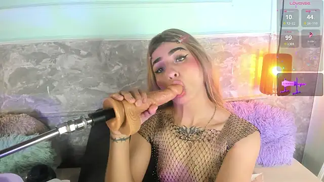 Little lili19 online show from 02/27/26, 09:03