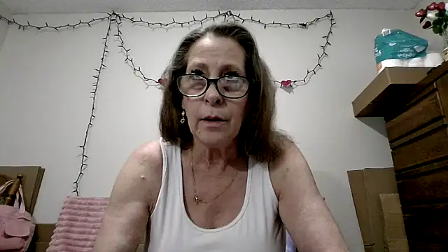 Snapshot of Keywest_Kate chatting on 06/07/26, 08:47 Keywest Kate online show from 06/07/26, 08:47