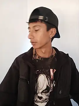 codysmith online show from 10/21/25, 01:10