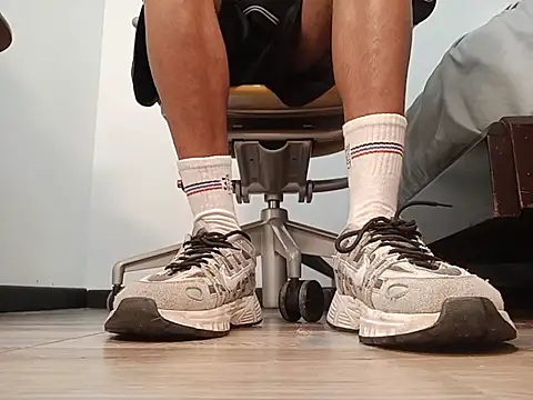 codysmith online show from 09/26/25, 07:54