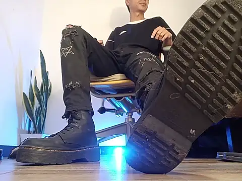 codysmith online show from 11/05/25, 07:55