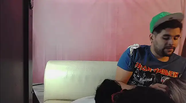 kattyandericc online show from 02/21/25, 04:48