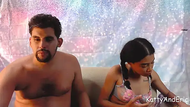 kattyandericc online show from 02/25/25, 08:00