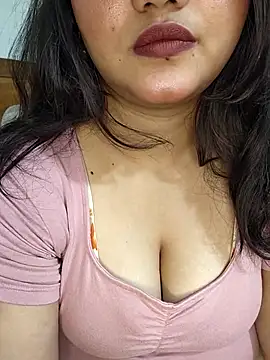 Riya Stream01 online show from 04/19/26, 03:24