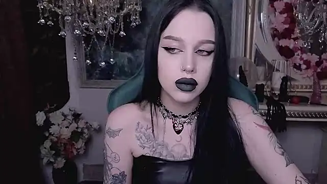 Snapshot of alexx_succubus chatting on 02/06/25, 10:00 alexx succubus online show from 02/06/25, 10:00