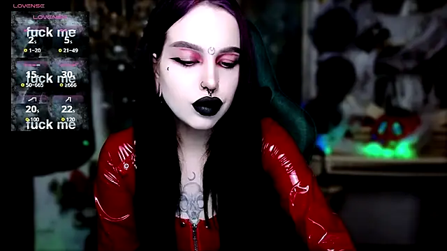 Snapshot of alexx_succubus chatting on 11/14/25, 02:37 alexx succubus online show from 11/14/25, 02:37