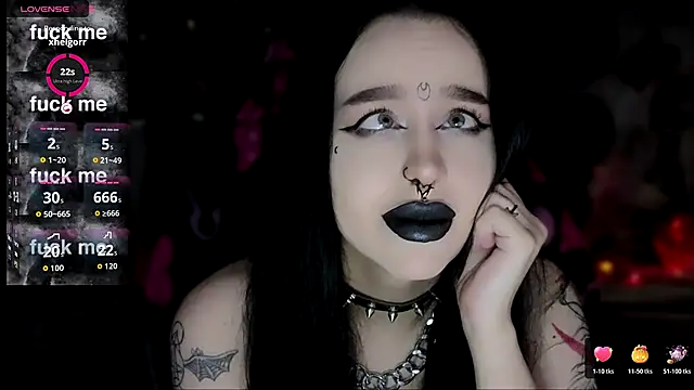 Snapshot of alexx_succubus chatting on 11/08/25, 02:37 alexx succubus online show from 11/08/25, 02:37