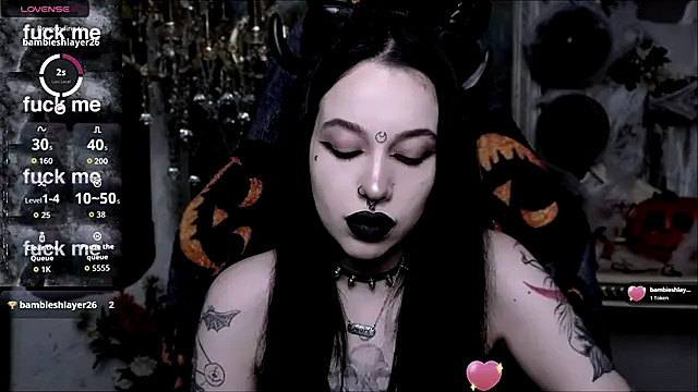 Snapshot of alexx_succubus chatting on 10/24/25, 07:02 alexx succubus online show from 10/24/25, 07:02