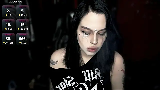 Snapshot of alexx_succubus chatting on 03/26/26, 05:00 alexx succubus online show from 03/26/26, 05:00