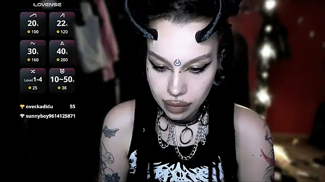 Snapshot of alexx_succubus chatting on 05/23/26, 04:44 alexx succubus online show from 05/23/26, 04:44