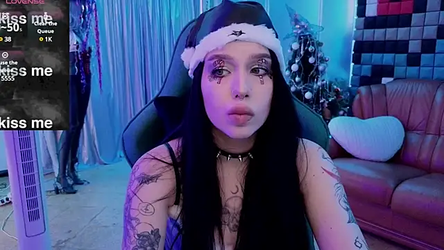 Snapshot of alexx_succubus chatting on 12/26/24, 06:09 alexx succubus online show from 12/26/24, 06:09