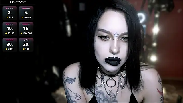 Snapshot of alexx_succubus chatting on 04/02/26, 10:49 alexx succubus online show from 04/02/26, 10:49