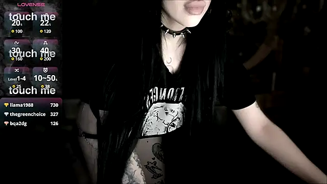 Snapshot of alexx_succubus chatting on 03/13/25, 01:43 alexx succubus online show from 03/13/25, 01:43