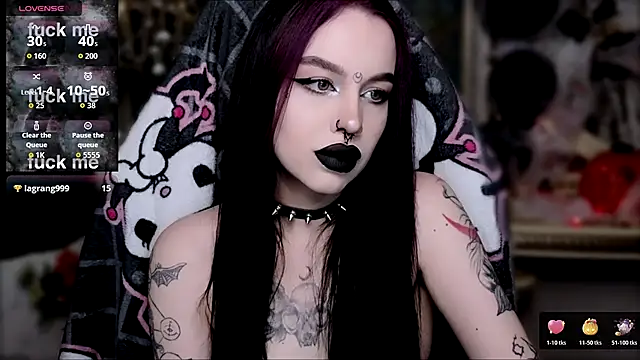 Snapshot of alexx_succubus chatting on 11/13/25, 02:26 alexx succubus online show from 11/13/25, 02:26