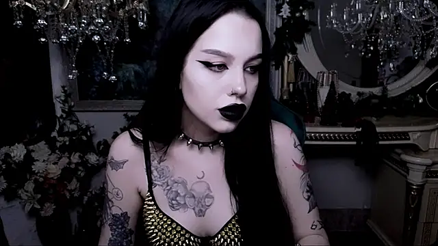 Snapshot of alexx_succubus chatting on 01/31/25, 08:22 alexx succubus online show from 01/31/25, 08:22