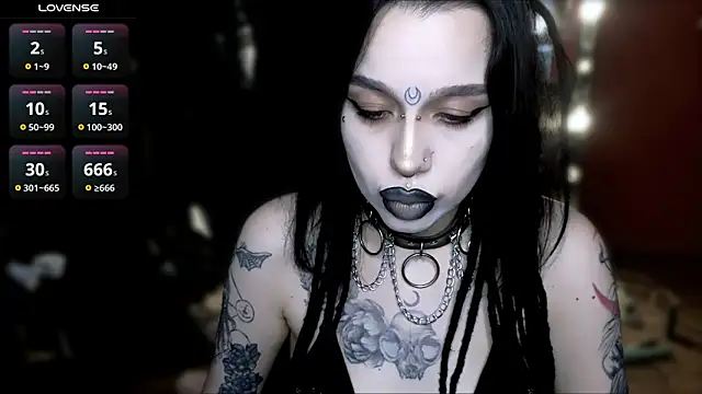 Snapshot of alexx_succubus chatting on 04/04/26, 12:39 alexx succubus online show from 04/04/26, 12:39