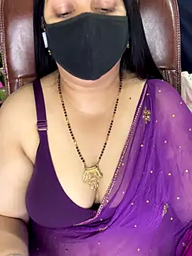 FlatVincy4 online show from 11/22/25, 11:03