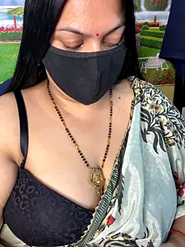 FlatVincy4 online show from 11/13/25, 04:55