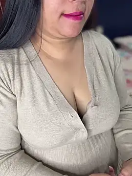 FlatVincy4 online show from 12/04/25, 04:50