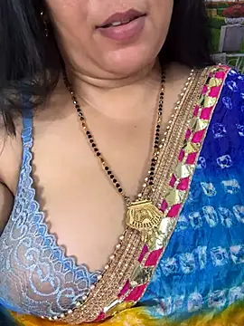 FlatVincy4 online show from 10/17/25, 04:20