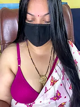 FlatVincy4 online show from 11/26/25, 04:12