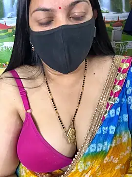 FlatVincy4 online show from 11/18/25, 03:59