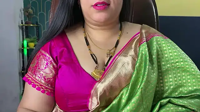 FlatVincy4 online show from 02/07/26, 04:09