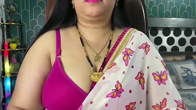 FlatVincy4 online show from 02/15/26, 07:31