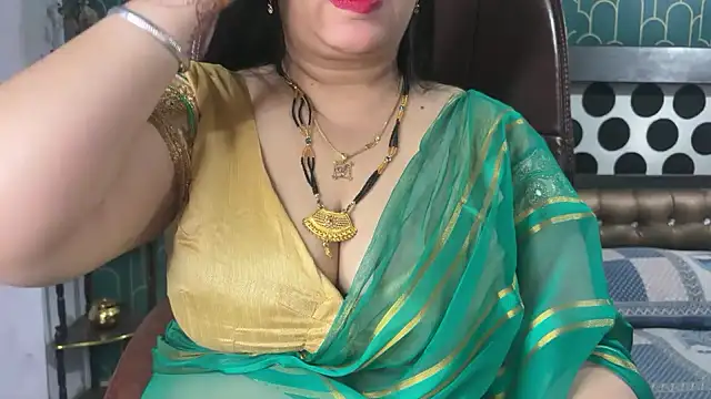 FlatVincy4 online show from 02/18/26, 03:59